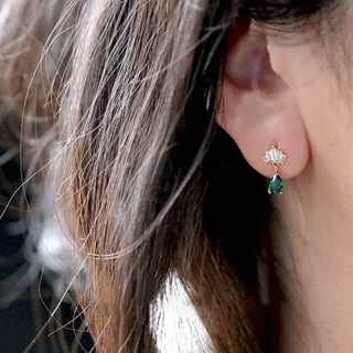 Crown Special Emerald Diamond Stud Earring
