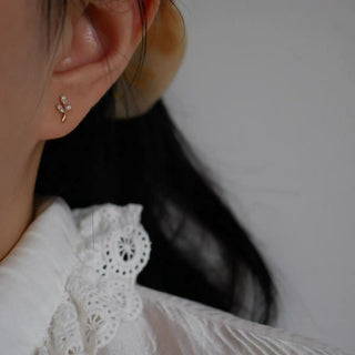 Mini Leaf Diamond Stud Earrings