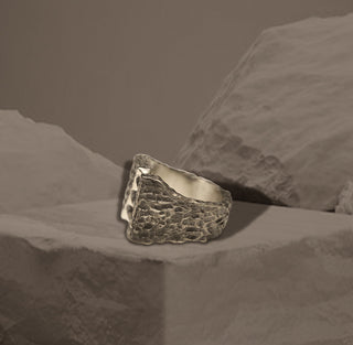 925 Silver Hammered Men's Black Oxidized Ring