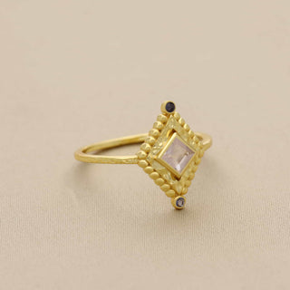 Beautiful Gemstone Ring, 925 Stealing Silver Ring Plated With 2 Micron 18kt Gold