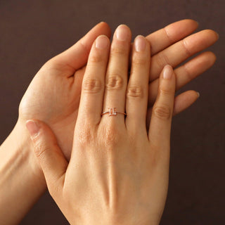 Gemini Sign Diamond Ring Simple Wedding Ring with Elegant and Beautiful Design