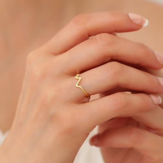 Dainty Heart Rhythm Ring