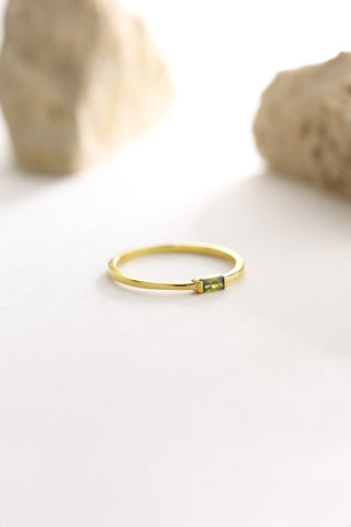 Minimalist Wedding Band, Peridot Wedding Ring, Baguette Birthstone Ring, Personalized Ring