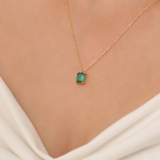 Emerald Stone Necklace By Crown Minimalist