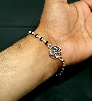 925 Sterling Silver Om Rakhi